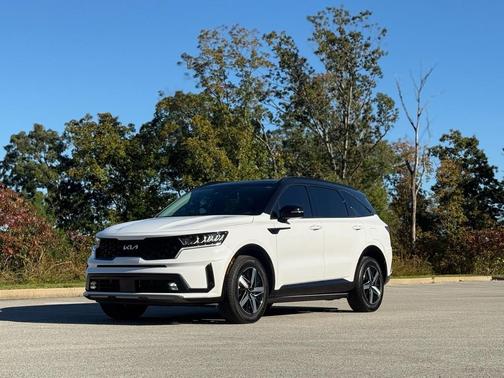 2023 Kia Sorento EX