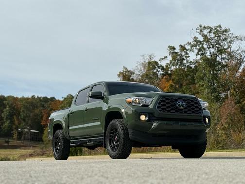 2021 Toyota Tacoma TRD Sport