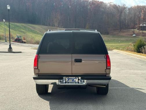 1996 Chevrolet Tahoe Base