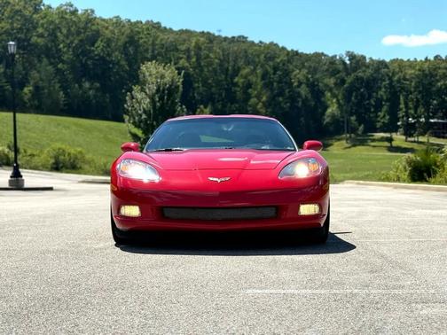 2005 Chevrolet Corvette Base