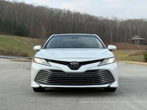 2020 Toyota Camry XLE