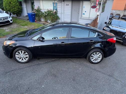 Aurora Black 2014 Kia Forte EX
