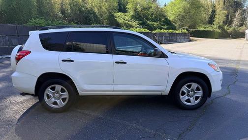 Super White 2012 Toyota RAV4 Base