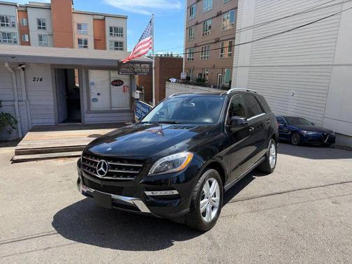 Black 2015 Mercedes-Benz M-Class 4MATIC