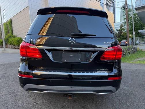 Jet Black 2016 Mercedes-Benz GL-Class 4MATIC