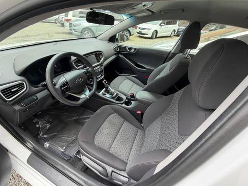 Ceramic White 2019 Hyundai IONIQ Hybrid Blue