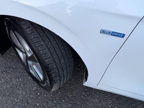 Ceramic White 2019 Hyundai IONIQ Hybrid Blue