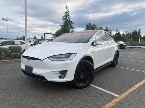 Pearl White Multi-Coat 2017 Tesla Model X 100D