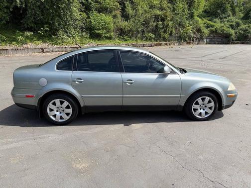 Stonehenge Gray Metallic 2005 Volkswagen Passat GL TDI