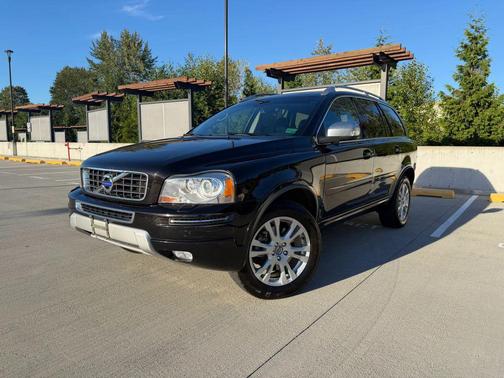Black 2013 Volvo XC90 3.2