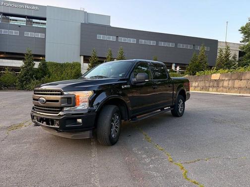 Shadow Black 2018 Ford F-150 XLT