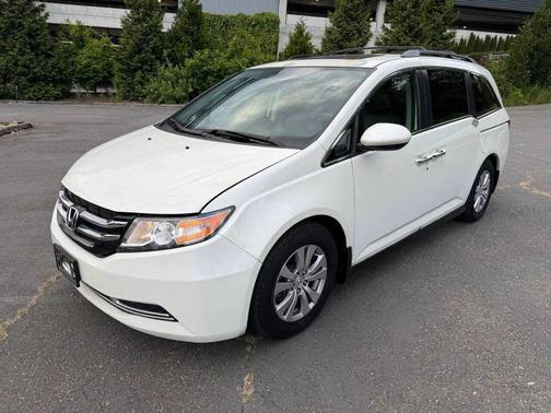 White Diamond Pearl 2014 Honda Odyssey EX-L