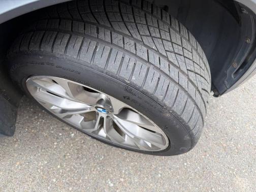 Black Sapphire Metallic 2015 BMW X5 xDrive35i