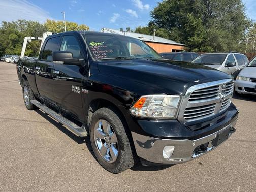 2014 RAM 1500 4WD Crew Cab 149'' Big Horn