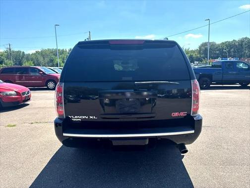 2014 GMC Yukon XL Denali