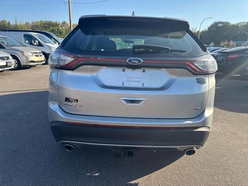 2015 Ford Edge SE