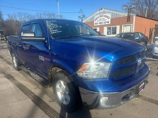 2015 RAM 1500 4WD Crew Cab 140.5'' Outdoorsman