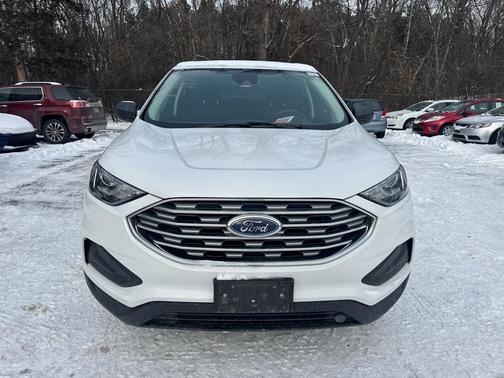 2020 Ford Edge SE