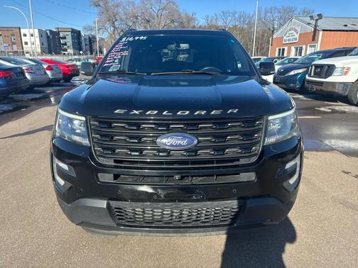 2017 Ford Explorer sport