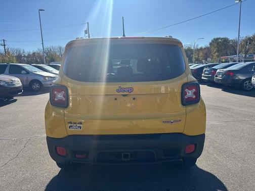2016 Jeep Renegade Trailhawk