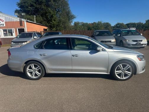 2013 Volkswagen Passat 3.6 SE