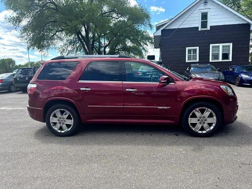 2011 GMC Acadia Denali