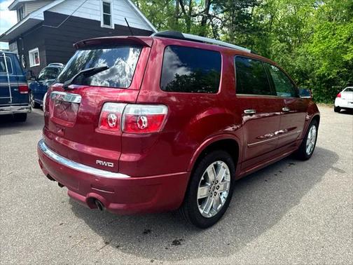 2011 GMC Acadia Denali