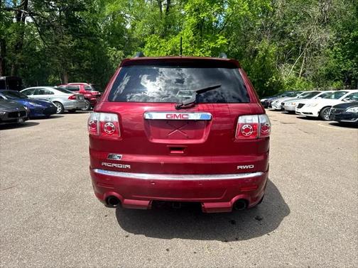2011 GMC Acadia Denali