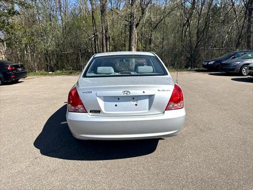 2004 Hyundai ELANTRA GLS
