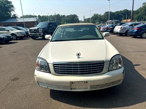 2000 Cadillac DeVille Base
