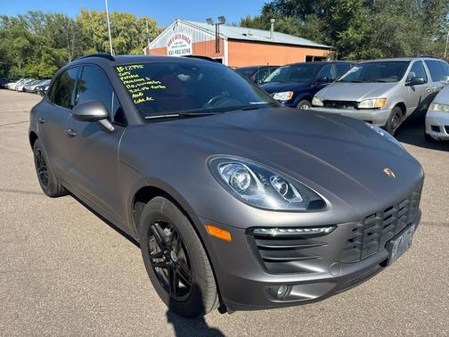 2015 Porsche Macan AWD 4dr S