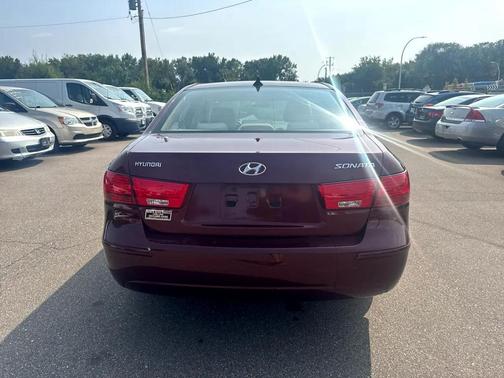 2010 Hyundai SONATA GLS