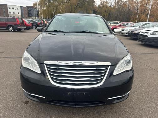 2011 Chrysler 200 Touring