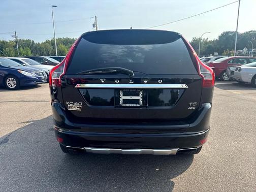 2015 Volvo XC60 T5