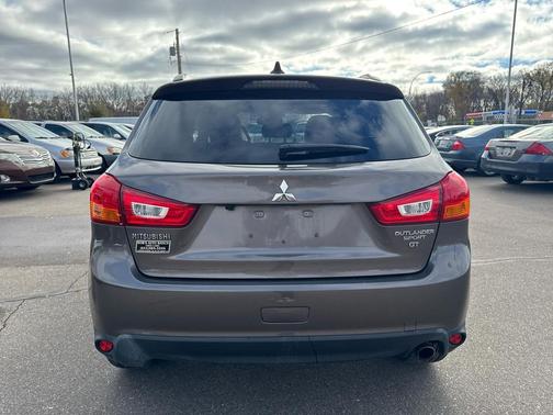 2017 Mitsubishi Outlander Sport 2.4 GT