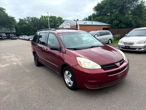 2005 Toyota Sienna CE