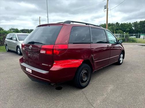 2005 Toyota Sienna CE