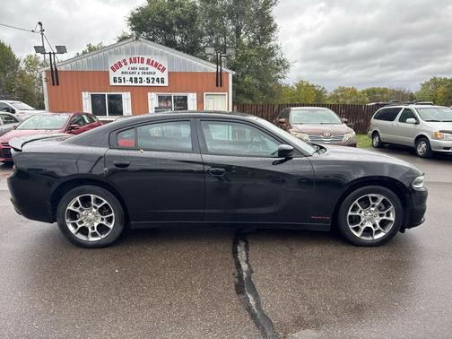 2015 Dodge Charger SXT
