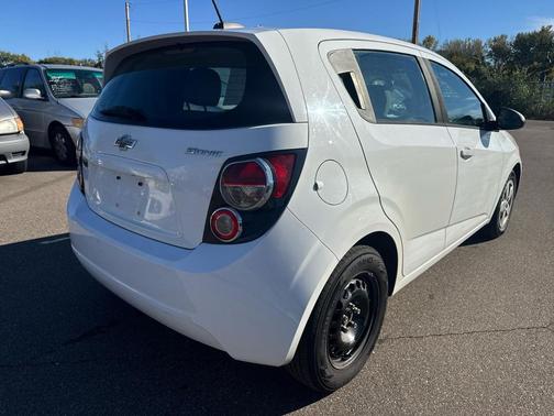 2016 Chevrolet Sonic LS