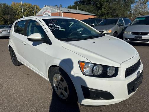 2016 Chevrolet Sonic LS