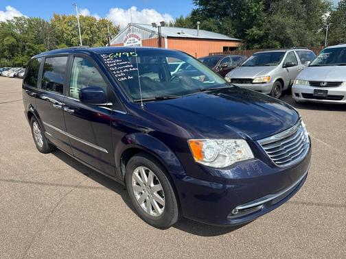 2015 Chrysler Town & Country Touring