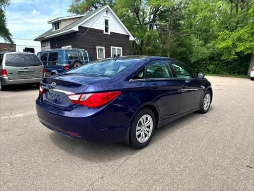 2012 Hyundai SONATA GLS
