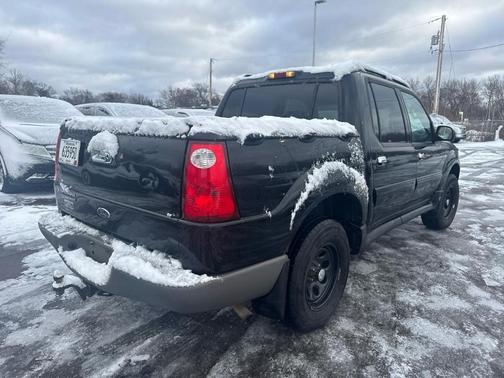 2004 Ford Explorer Sport Trac XLT