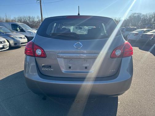 2010 Nissan Rogue S