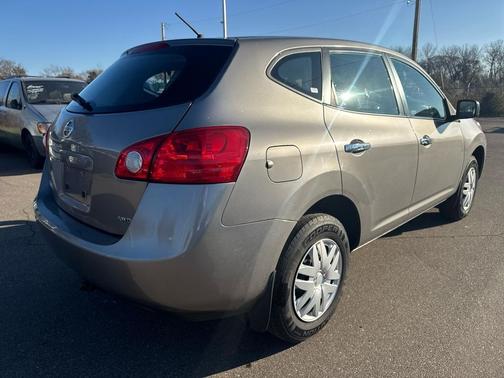 2010 Nissan Rogue S
