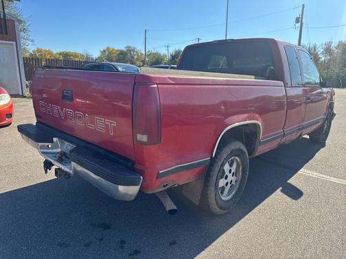 1995 Chevrolet 1500 Ext Cab 141.5'' WB