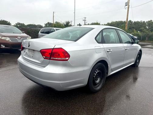 2013 Volkswagen Passat 2.5 S