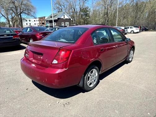 2004 Saturn Ion 2