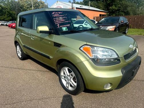 2010 Kia Soul +