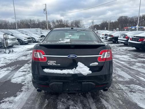2011 Ford Taurus 4dr Sdn SHO AWD
